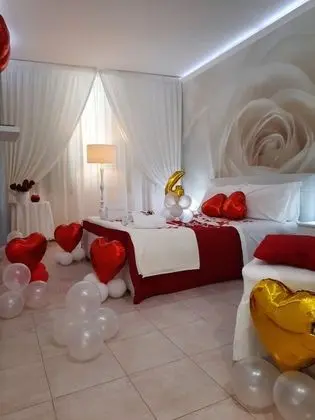 Basic Tek Büyük Yataklı Oda