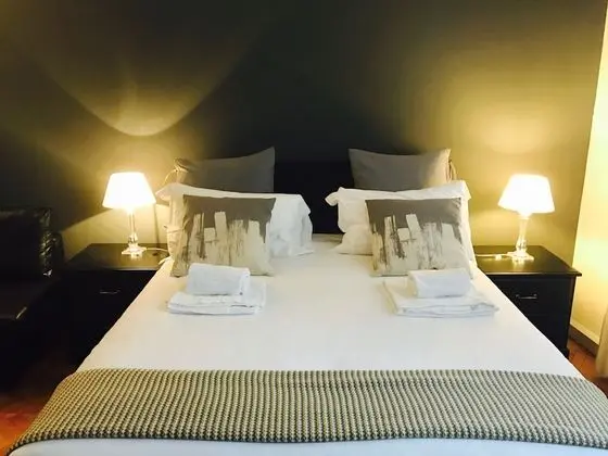 Premier Tek Büyük Yataklı Oda, Özel Banyo, Kanal Manzaralı