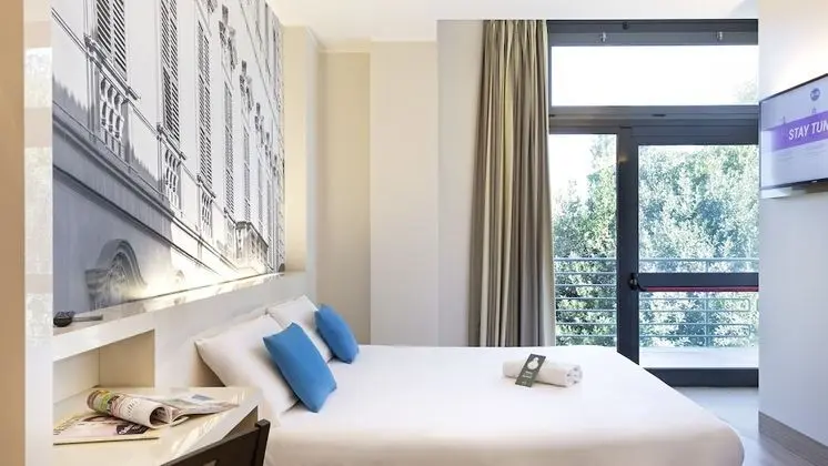 Tek Büyük Yataklı Oda, Sigara İçilmez