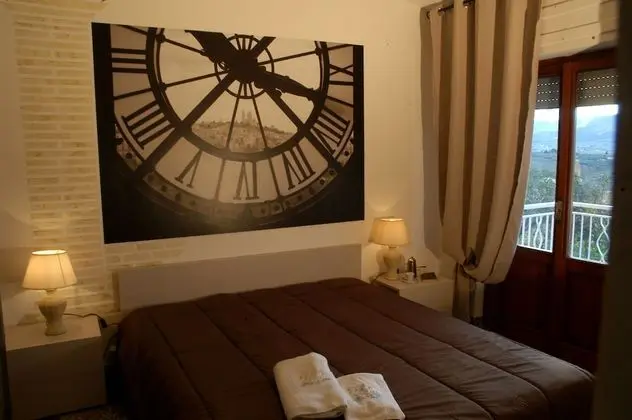 Classic Tek Büyük Yataklı Oda, Bahçe Manzaralı