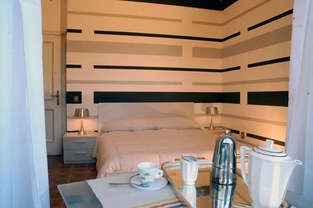 Classic Tek Büyük Yataklı Oda, Sigara İçilmez, Bahçe Manzaralı