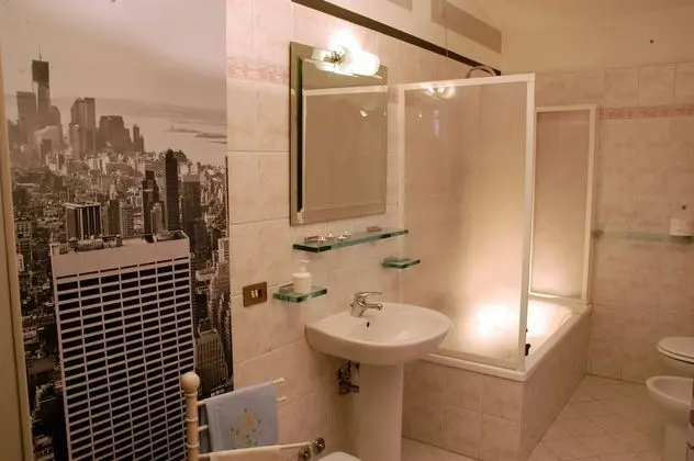 Classic Tek Büyük Yataklı Oda, Sigara İçilmez, Bahçe Manzaralı