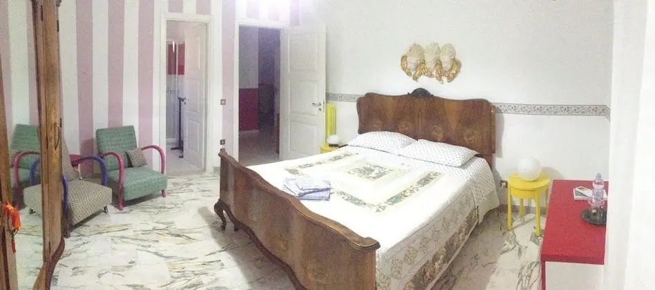 Tek Büyük Yataklı Oda