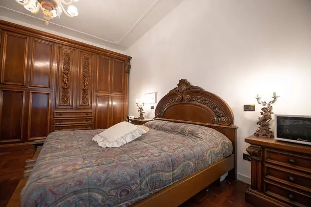 Luxury Süit, Jakuzi (private entrance)