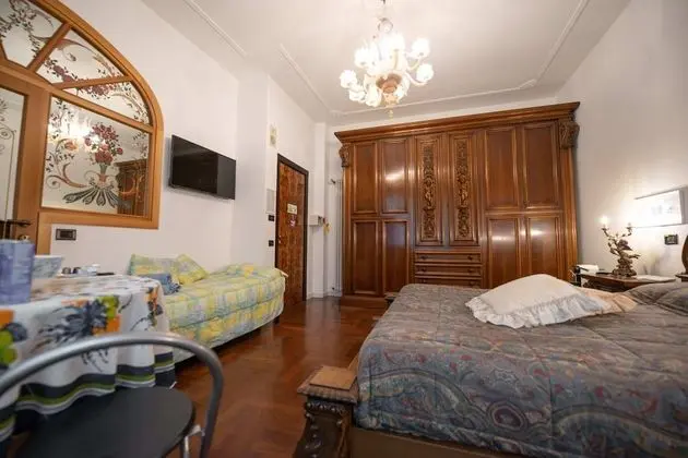 Luxury Süit, Jakuzi (private entrance)