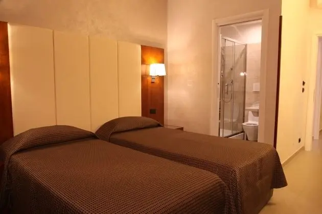 Standard Tek Büyük veya İki Ayrı Yataklı Oda, 1 Yatak Odası, Özel Banyo, Avlu Manzaralı