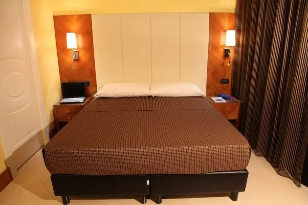 Standard Tek Büyük veya İki Ayrı Yataklı Oda, 1 Yatak Odası, Özel Banyo, Avlu Manzaralı