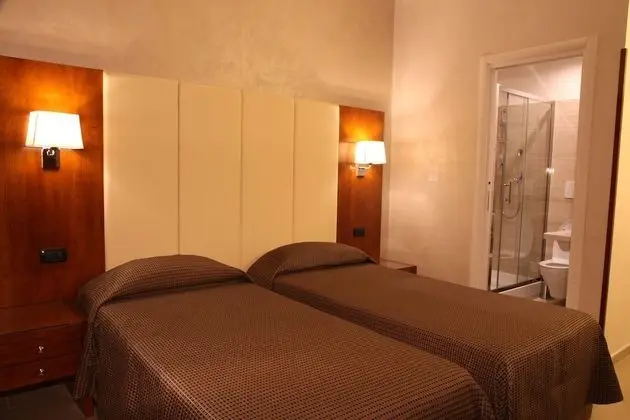 Standard Tek Büyük veya İki Ayrı Yataklı Oda, 1 Yatak Odası, Özel Banyo, Avlu Manzaralı