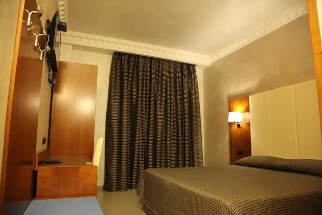 Standard Tek Büyük veya İki Ayrı Yataklı Oda, 1 Yatak Odası, Özel Banyo, Avlu Manzaralı