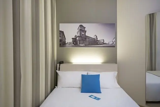 Tek Kişilik Oda, Sigara İçilmez