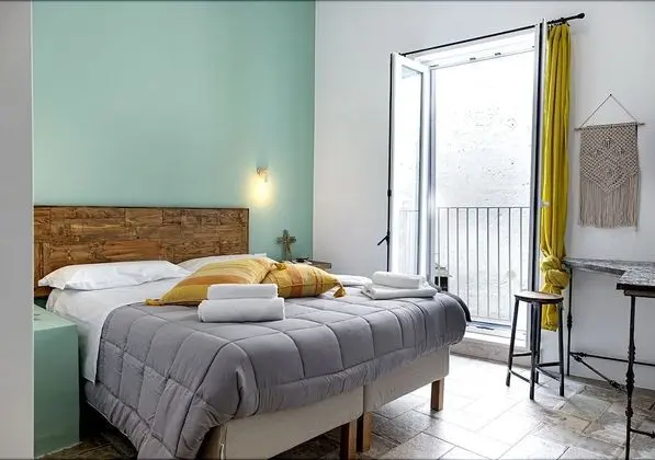 Deluxe Tek Büyük Yataklı Oda, Balkon