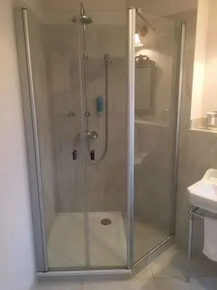 Design Oda (Sterling)