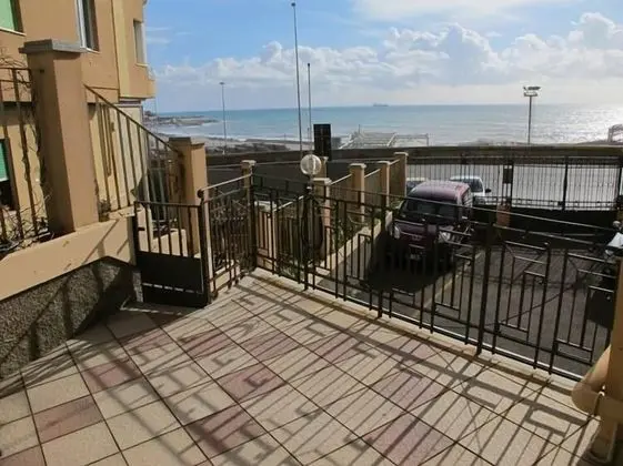 Comfort Tek Büyük Yataklı Oda, Deniz Manzaralı