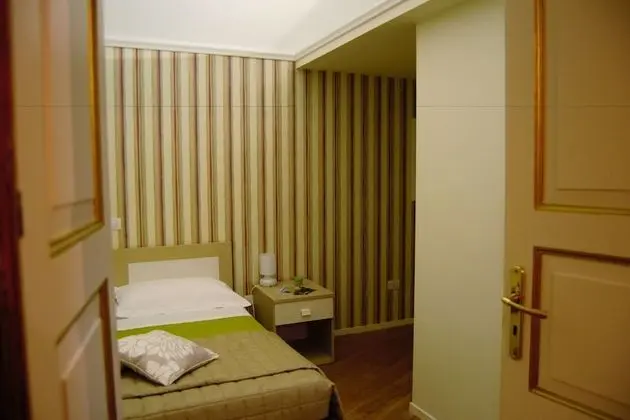 Classic Üç Kişilik Oda, Balkon (La Sorpresa)