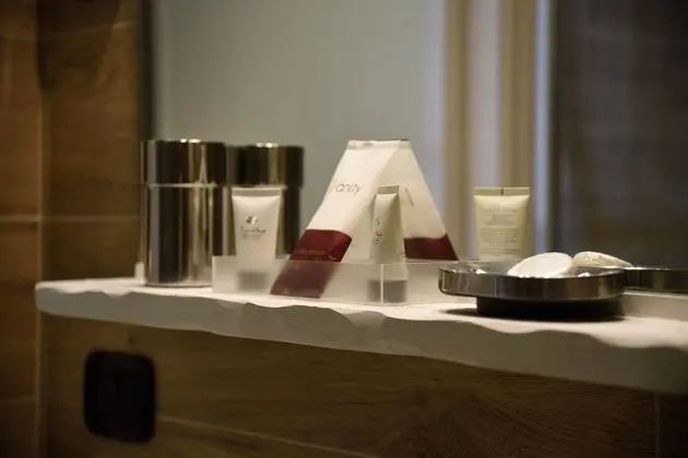 Comfort Tek Büyük Yataklı Oda, Balkon, Şehir Manzaralı