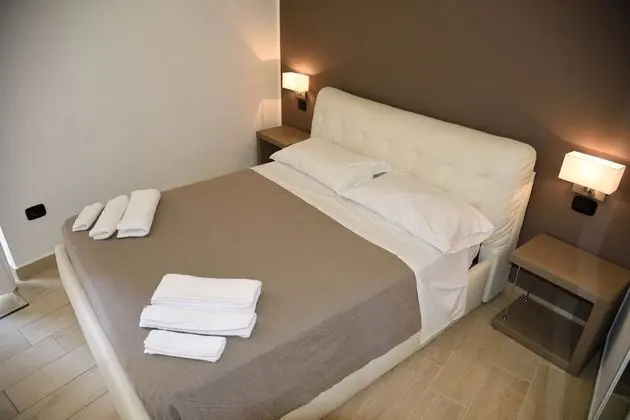 Tek Büyük Yataklı Oda, Balkon, Şehir Manzaralı