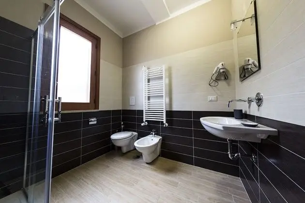 Comfort Tek Büyük Yataklı Oda (Venere)