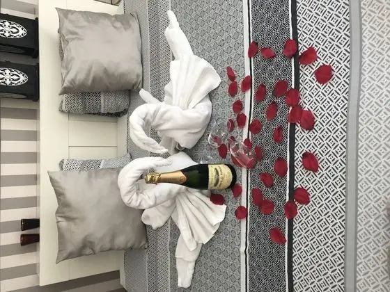 Tek Büyük Yataklı Oda (Room 1)