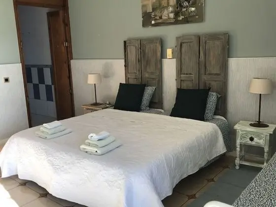 Üç Kişilik Oda (Room 3)