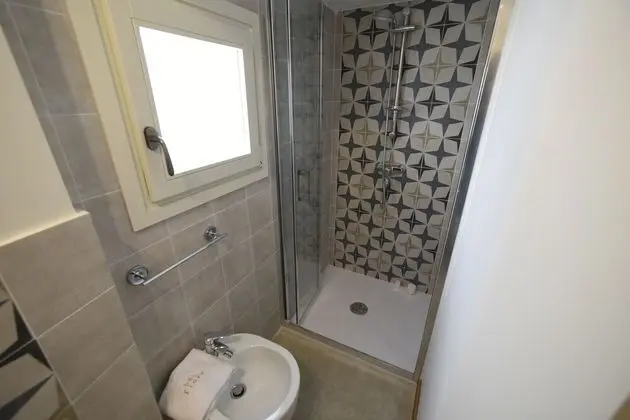 Tek Büyük Yataklı Oda, Deniz Manzaralı