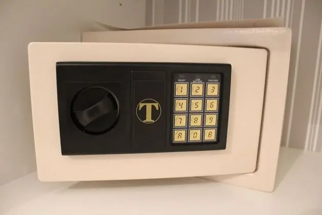 Deluxe Tek Büyük Yataklı Oda, Balkon