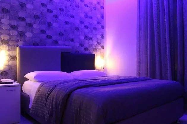 Tek Büyük Yataklı Oda, Balkon