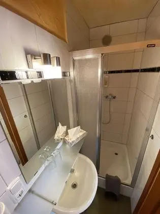 Basic Tek Büyük Yataklı Oda, 1 Yatak Odası, Sigara İçilmez