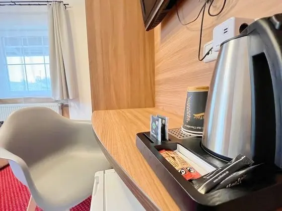 Standard Tek Büyük Yataklı Oda, 1 Yatak Odası, Balkon, Göl Manzaralı