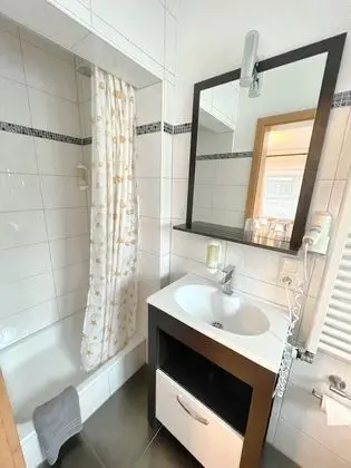 Standard Tek Büyük Yataklı Oda, 1 Yatak Odası, Balkon, Göl Manzaralı