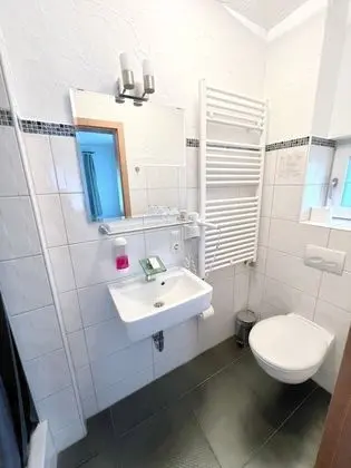 Standard Tek Büyük Yataklı Oda, 1 Yatak Odası, Balkon, Göl Manzaralı