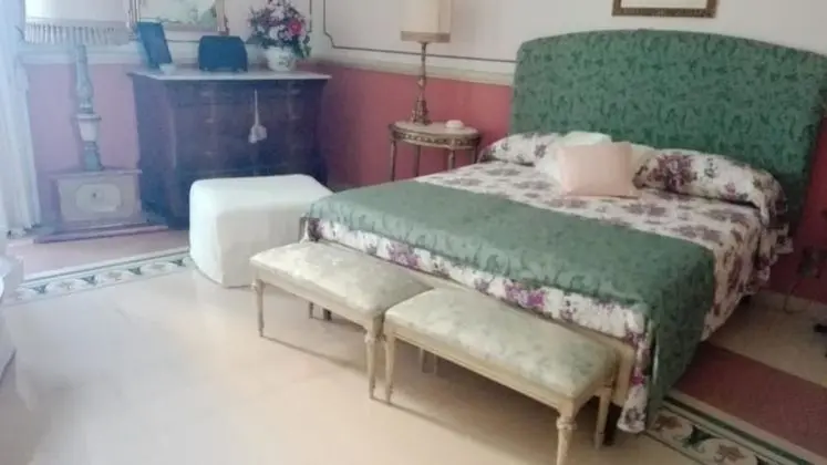 Deluxe Üç Kişilik Oda, Banyolu/Duşlu