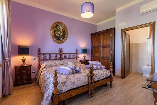 Tek Büyük Yataklı Oda, 1 Büyük (Queen) Boy Yatak, Sigara İçilmez (Lavanda)