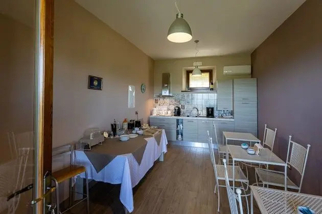 Tek Büyük Yataklı Oda, 1 Büyük (Queen) Boy Yatak, Sigara İçilmez (Melograno)