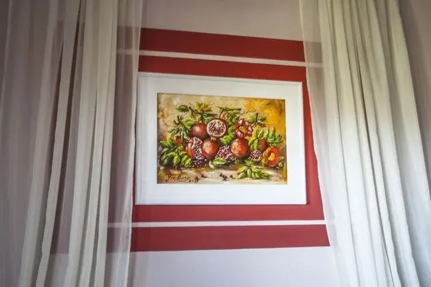 Tek Büyük Yataklı Oda, 1 Büyük (Queen) Boy Yatak, Sigara İçilmez (Melograno)