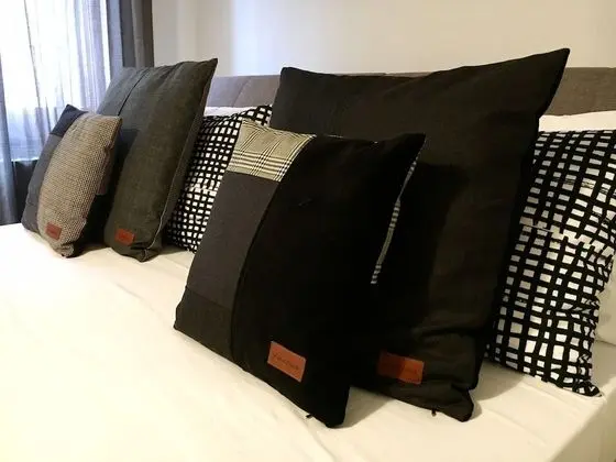 Deluxe Tek Büyük Yataklı Oda, Kanal Manzaralı