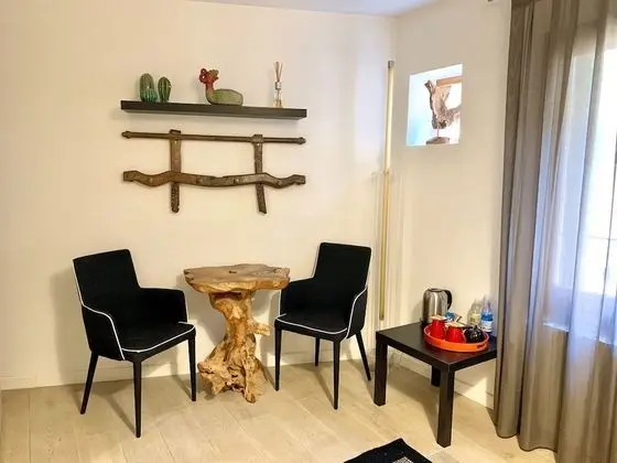 Deluxe Tek Büyük Yataklı Oda, Kanal Manzaralı