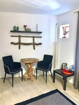 Deluxe Tek Büyük Yataklı Oda, Kanal Manzaralı