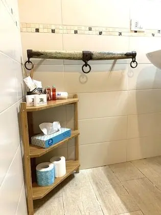 Deluxe Tek Büyük Yataklı Oda, Kanal Manzaralı