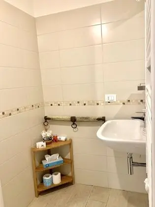 Deluxe Tek Büyük Yataklı Oda, Kanal Manzaralı