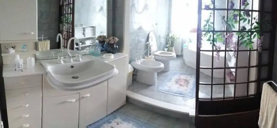 Tek Büyük Yataklı Oda, Özel Banyo (external)