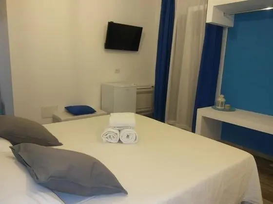 Tek Büyük Yataklı Oda, Özel Banyo (Azzurra)