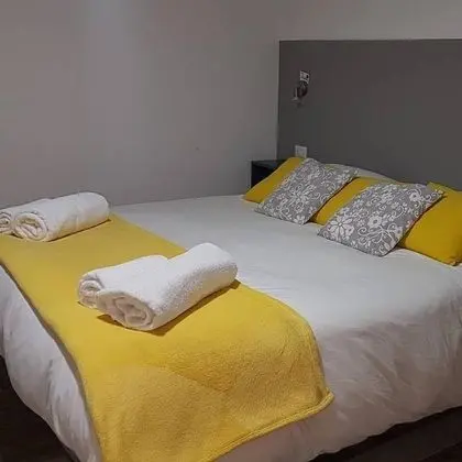 Tek Büyük Yataklı Oda, Özel Banyo (Grigia)