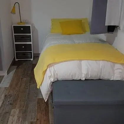 Tek Büyük Yataklı Oda, Özel Banyo (Grigia)