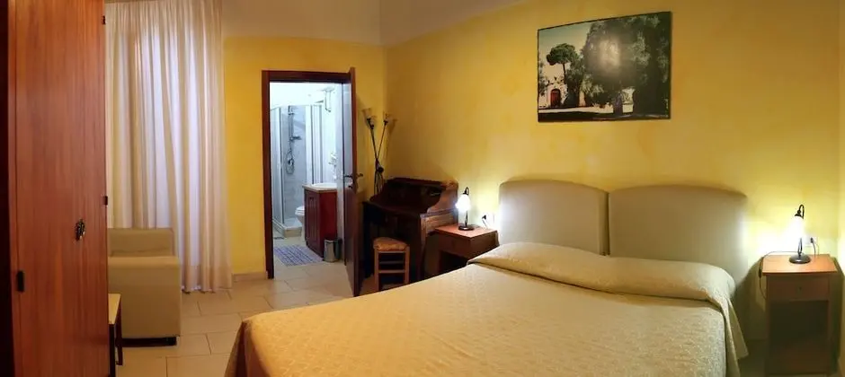 Comfort Tek Büyük Yataklı Oda