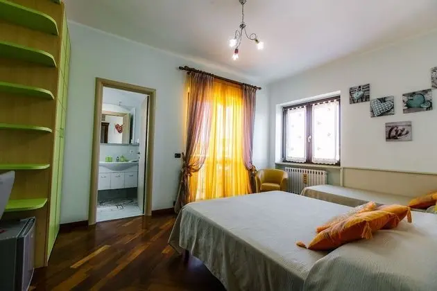 Classic Tek Büyük Yataklı Oda