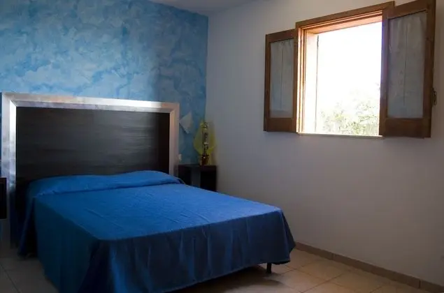 Classic Tek Büyük veya İki Ayrı Yataklı Oda