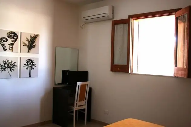 Classic Tek Büyük veya İki Ayrı Yataklı Oda