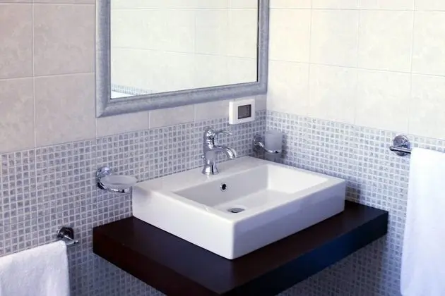 Classic Tek Büyük veya İki Ayrı Yataklı Oda