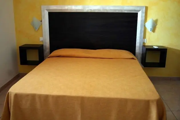 Classic Üç Kişilik Oda