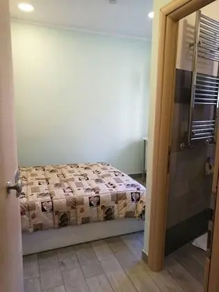 Tek Büyük Yataklı Oda, Balkon